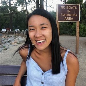 Meet your Posher, Cynthia